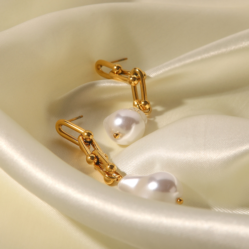 Daisy® Pearl Earrings
