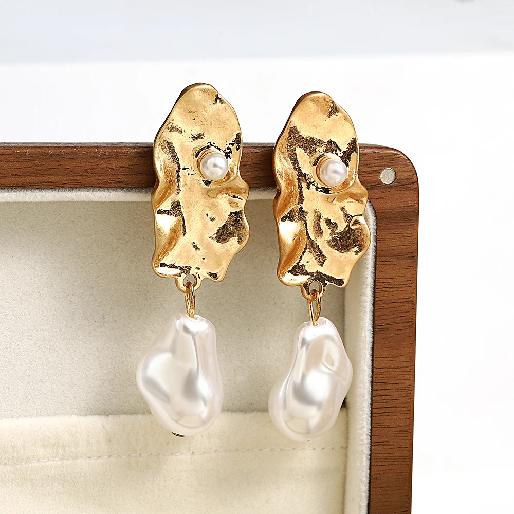 Shinju® Pearl Earrings